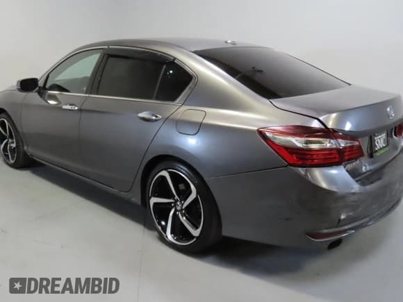 ✅ 2016 Honda Accord EX-L • VIN: 1HGCR3F86GA019627 • Лот: 69121215. Опубликован ранее на Copart с пробегом 85 491 миль. Бесплатный доступ к архиву аукционных продаж из США и подробный отчёт об истории автомобиля на DreamBid. Изображение 4.