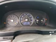 ✅ 2012 Hyundai Santa Fe GLS • VIN: 5XYZG3AB2CG098970 • Lot: 80686374. Listed on Copart with 205,463 mi. Free auction sales archive from the USA and detailed vehicle history report at DreamBid. Image 9.