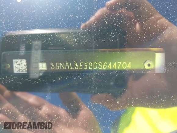 ✅ 2012 Chevrolet Captiva Sport LT • VIN: 3GNAL3E52CS644704 • Lot: 41888330. Wystawiony na IAAI z przebiegiem 134 402 mil. Bezpłatny archiwum sprzedaży aukcyjnych z USA i szczegółowy raport historii pojazdu na DreamBid. Zdjęcie 9.