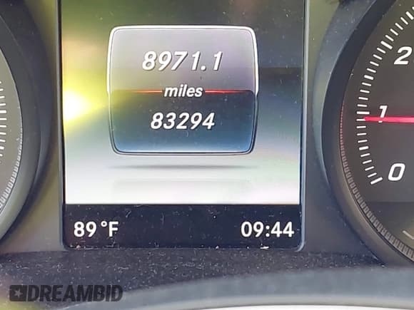 ✅ 2017 Mercedes-Benz GLC 300 • VIN: WDC0G4KB2HV012242 • Lot: 43357594. Wystawiony na IAAI z przebiegiem 83 294 mil. Bezpłatny archiwum sprzedaży aukcyjnych z USA i szczegółowy raport historii pojazdu na DreamBid. Zdjęcie 15.