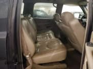 ✅ 2004 Chevrolet Suburban LT • VIN: 1GNFK16Z54J124627 • Лот: 51270935. Опубликован ранее на Copart с пробегом 246 179 миль. Бесплатный доступ к архиву аукционных продаж из США и подробный отчёт об истории автомобиля на DreamBid. Изображение 11.