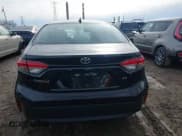 ✅ 2024 Toyota Corolla LE • VIN: 5YFB4MDE8RP180700 • Lot: 41591063. Wystawiony na IAAI z przebiegiem 21 614 mil. Bezpłatny archiwum sprzedaży aukcyjnych z USA i szczegółowy raport historii pojazdu na DreamBid. Zdjęcie 16.