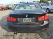 2014 BMW 3 Series 328i z VIN WBA3C1C57EK115074, wystawiony jako Copart lot #89925345 z przebiegiem 131 138 mil mil oraz Szkoda całkowita • Salvage title. Historia ofert i sprzedaży dostępna na DreamBid. Obrazek 6.