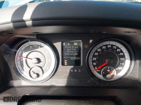 ✅ 2014 Ram 1500 Lone Star • VIN: 1C6RR6LG1ES101852 • Lot: 42062403. Wystawiony na IAAI z przebiegiem 82 389 mil. Bezpłatny archiwum sprzedaży aukcyjnych z USA i szczegółowy raport historii pojazdu na DreamBid. Zdjęcie 7.