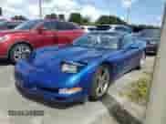 ✅ 2002 Chevrolet Corvette • VIN: 1G1YY22G325104997 • Lot: 75008234. Wystawiony na Copart z przebiegiem Nie podano mil. Skorzystaj z bezpłatnego archiwum sprzedaży aukcyjnych z USA i zobacz szczegółowy raport historii pojazdu na DreamBid. Zdjęcie 1.