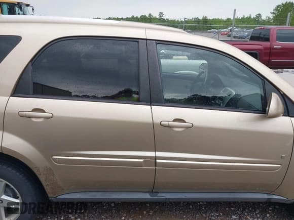 ✅ 2006 Chevrolet Equinox LT • VIN: 2CNDL63F866140806 • Лот: 42098839. Опубликован ранее на IAAI с пробегом 113 904 миль. Бесплатный доступ к архиву аукционных продаж из США и подробный отчёт об истории автомобиля на DreamBid. Изображение 13.