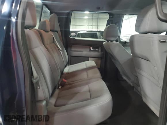 ✅ 2013 Ford F-150 XL • VIN: 1FTFW1EFXDKF72277 • Lot: 84707155. Wystawiony na Copart z przebiegiem 104 143 mil. Bezpłatny archiwum sprzedaży aukcyjnych z USA i szczegółowy raport historii pojazdu na DreamBid. Zdjęcie 10.