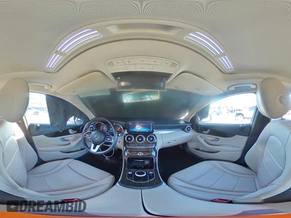 ✅ 2019 Mercedes-Benz C 300 • VIN: 55SWF8DB9KU317670 • Lot: 93914335. Wystawiony na Copart z przebiegiem 45 967 mil. Bezpłatny archiwum sprzedaży aukcyjnych z USA i szczegółowy raport historii pojazdu na DreamBid. Zdjęcie 14.