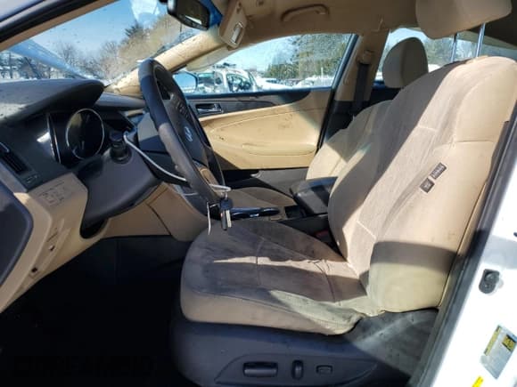 ✅ 2013 Hyundai Sonata GLS • VIN: 5NPEB4AC1DH681486 • Lot: 38931404. Listed on Copart with 86,767 mi. Free auction sales archive from the USA and detailed vehicle history report at DreamBid. Image 7.