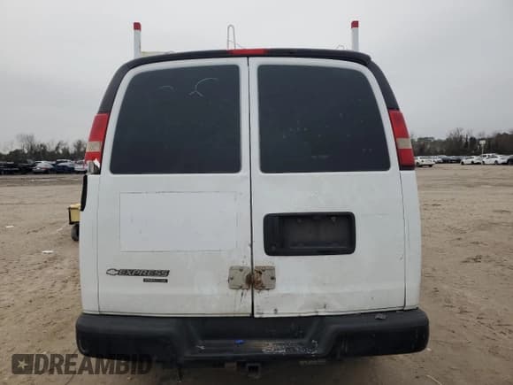 ✅ 2012 Chevrolet Express Cargo • VIN: 1GCZGTCA4C1161183 • Lot: 42729285. Wystawiony na Copart z przebiegiem 358 463 mil. Bezpłatny archiwum sprzedaży aukcyjnych z USA i szczegółowy raport historii pojazdu na DreamBid. Zdjęcie 6.