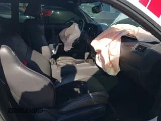 ✅ 2012 Dodge Challenger SRT-8 392 • VIN: 2C3CDYCJ7CH193630 • Lot: 41093102. Wystawiony na IAAI z przebiegiem 56 227 mil. Bezpłatny archiwum sprzedaży aukcyjnych z USA i szczegółowy raport historii pojazdu na DreamBid. Zdjęcie 5.