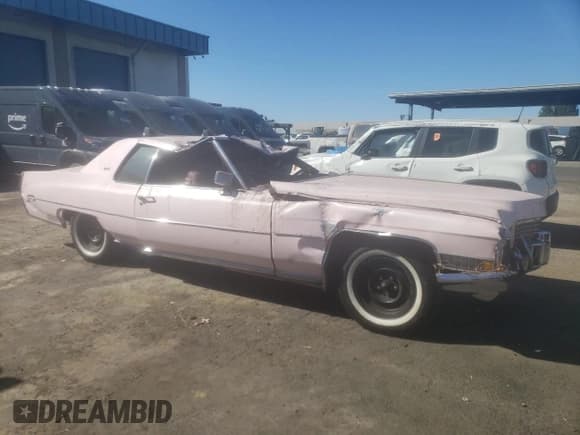 ✅ 1972 Cadillac Eldorado • VIN: 6D47R2Q198947 • Lot: 67572714. Listed on Copart with 63,965 mi. Free auction sales archive from the USA and detailed vehicle history report at DreamBid. Image 4.