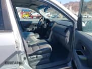 ✅ 2008 Honda Pilot EX-L • VIN: 5FNYF18768B037155 • Lot: 43330908. Wystawiony na IAAI z przebiegiem 189 446 mil. Bezpłatny archiwum sprzedaży aukcyjnych z USA i szczegółowy raport historii pojazdu na DreamBid. Zdjęcie 5.