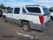 ✅ 2002 Chevrolet Avalanche • VIN: 3GNEC13T22G344766 • Lot: 43350077. Listed on IAAI with 550,579 mi. Free auction sales archive from the USA and detailed vehicle history report at DreamBid. Image 3.