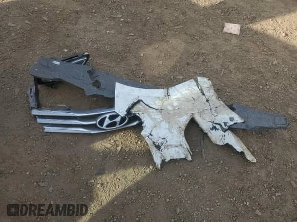 ✅ 2013 Hyundai Azera • VIN: KMHFG4JG7DA320596 • Lot: 82573004. Wystawiony na Copart z przebiegiem 137 699 mil mil. Skorzystaj z bezpłatnego archiwum sprzedaży aukcyjnych z USA i zobacz szczegółowy raport historii pojazdu na DreamBid. Zdjęcie 14.