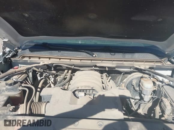 ✅ 2019 Chevrolet Silverado 1500 LT • VIN: 2GCVKPEC6K1178207 • Lot: 43645117. Wystawiony na IAAI z przebiegiem 128 111 mil. Bezpłatny archiwum sprzedaży aukcyjnych z USA i szczegółowy raport historii pojazdu na DreamBid. Zdjęcie 10.