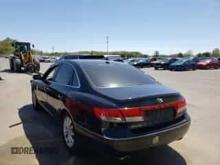2008 Hyundai Azera Limited z VIN KMHFC46FX8A288471, wystawiony jako Copart lot #44904482 z przebiegiem 81 163 mil mil oraz Szkoda całkowita • Salvage title. Historia ofert i sprzedaży dostępna na DreamBid. Obrazek 3.
