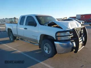 ✅ 2008 Chevrolet Silverado 2500HD Work Truck • VIN: 1GCHK29K68E146429 • Лот: 43489132. Опубликован ранее на IAAI с пробегом 248 399 миль. Бесплатный доступ к архиву аукционных продаж из США и подробный отчёт об истории автомобиля на DreamBid. Изображение 1.