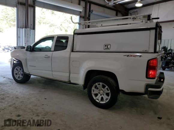 ✅ 2022 Chevrolet Colorado 4WD LT • VIN: 1GCHTCEA5N1304651 • Лот: 67086234. Опубликован ранее на Copart с пробегом 28 940 миль. Бесплатный доступ к архиву аукционных продаж из США и подробный отчёт об истории автомобиля на DreamBid. Изображение 2.