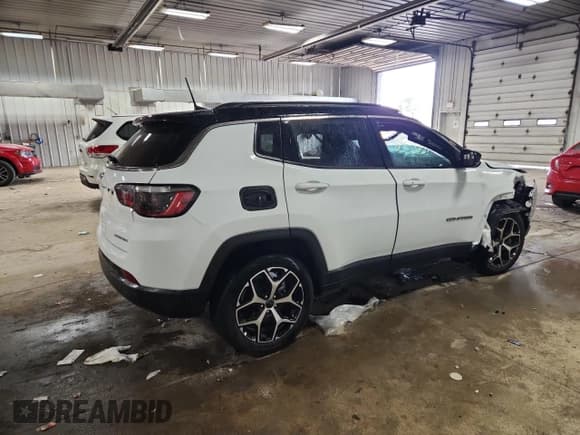 ✅ 2025 Jeep Compass Limited • VIN: 3C4NJDCN9ST509088 • Лот: 91403255. Опубликован ранее на Copart с пробегом 30 529 миль. Бесплатный доступ к архиву аукционных продаж из США и подробный отчёт об истории автомобиля на DreamBid. Изображение 3.