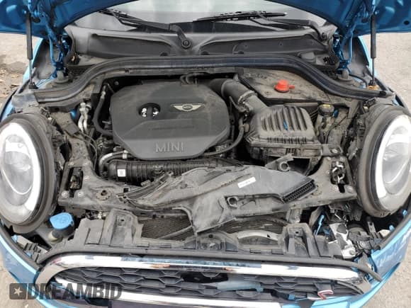 ✅ 2017 MINI Hardtop 4 Door Cooper S • VIN: WMWXU3C30H2F49062 • Lot: 91767915. Wystawiony na Copart z przebiegiem 71 775 mil. Bezpłatny archiwum sprzedaży aukcyjnych z USA i szczegółowy raport historii pojazdu na DreamBid. Zdjęcie 11.