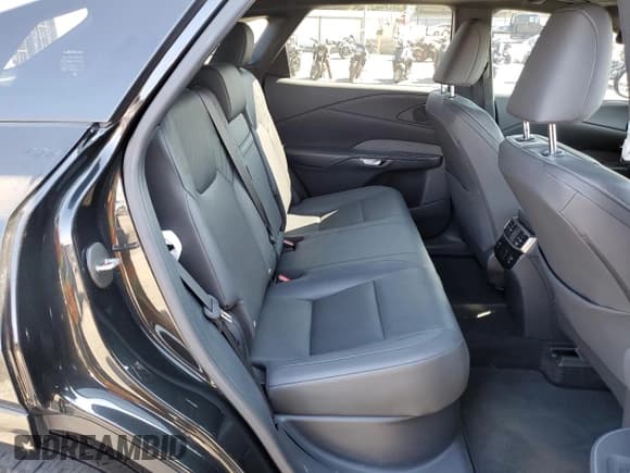 ✅ 2024 Lexus RX 350 • VIN: JTJCHMAA7R2014691 • Лот: 81510975. Опубликован ранее на Copart с пробегом 33 130 миль. Бесплатный доступ к архиву аукционных продаж из США и подробный отчёт об истории автомобиля на DreamBid. Изображение 11.