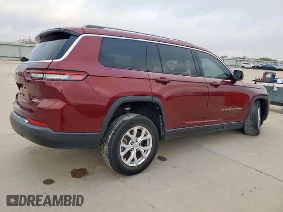 2022 Jeep Grand Cherokee Limited with VIN 1C4RJJBGXN8568107, listed as a Copart auction lot 82621465 with 25,069 mi miles and Salvage title. Bid and sale history available at DreamBid. Image 3.