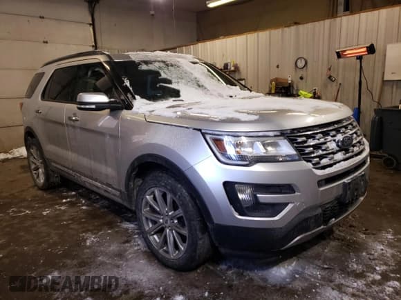 ✅ 2016 Ford Explorer Limited • VIN: 1FM5K8F82GGA77199 • Lot: 43726365. Wystawiony na Copart z przebiegiem 154 248 mil. Bezpłatny archiwum sprzedaży aukcyjnych z USA i szczegółowy raport historii pojazdu na DreamBid. Zdjęcie 4.