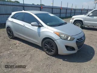 ✅ 2013 Hyundai Elantra • VIN: KMHD35LE9DU151412 • Лот: 43240248. Опубликован ранее на IAAI с пробегом 234 435 миль. Бесплатный доступ к архиву аукционных продаж из США и подробный отчёт об истории автомобиля на DreamBid. Изображение 1.
