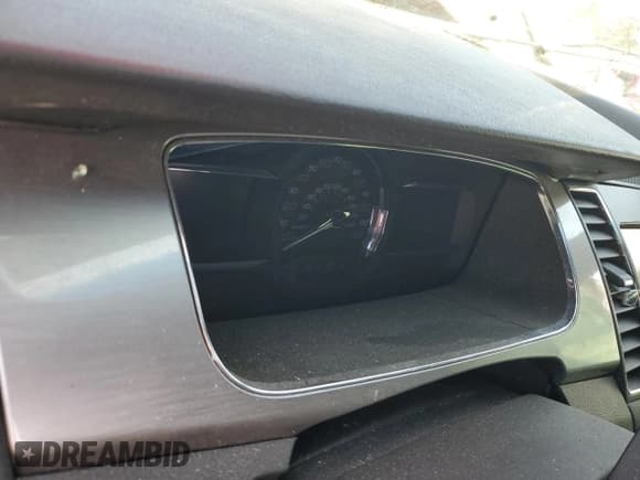 ✅ 2018 Ford Taurus SEL • VIN: 1FAHP2E84JG134243 • Lot: 54131055. Listed on Copart with Not provided. Free auction sales archive from the USA and detailed vehicle history report at DreamBid. Image 9.