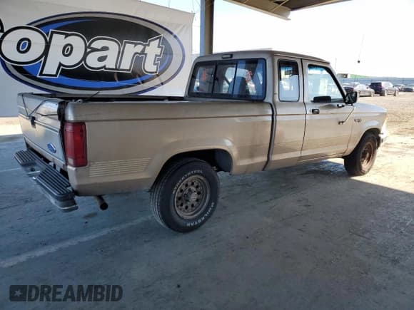 ✅ 1992 Ford Ranger • VIN: 1FTCR14X9NPA28586 • Лот: 54171165. Опубликован ранее на Copart с пробегом 45 271 миль. Бесплатный доступ к архиву аукционных продаж из США и подробный отчёт об истории автомобиля на DreamBid. Изображение 3.