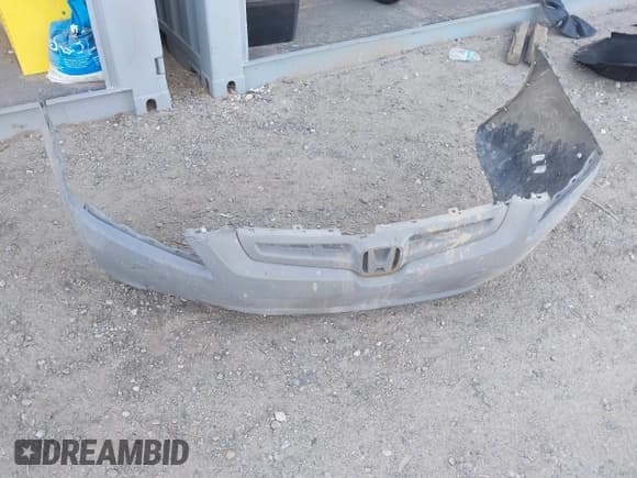 ✅ 2003 Honda Accord EX • VIN: 1HGCM66533A020413 • Lot: 43561267. Wystawiony na IAAI z przebiegiem 199 983 mil. Bezpłatny archiwum sprzedaży aukcyjnych z USA i szczegółowy raport historii pojazdu na DreamBid. Zdjęcie 11.