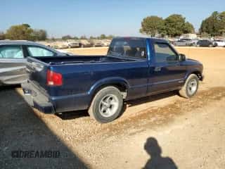 1999 Chevrolet S-10 LS с VIN 1GCCS1448XK238901, выставлен на аукционе Copart как лот 78006944 с пробегом 111 702 миль миль и Списание • Salvage title. История ставок и продаж доступна на DreamBid. Изображение 3.
