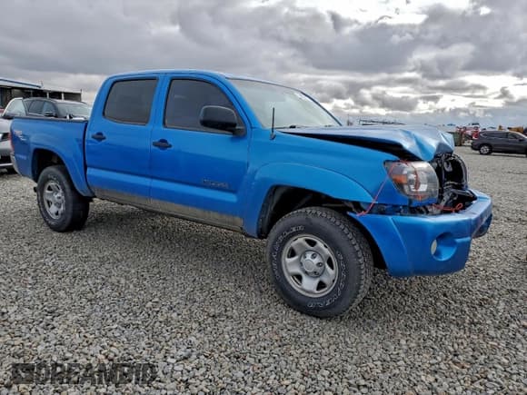 ✅ 2005 Toyota Tacoma • VIN: 5TELU42NX5Z018675 • Лот: 93909865. Опубликован ранее на Copart с пробегом 247 615 миль. Бесплатный доступ к архиву аукционных продаж из США и подробный отчёт об истории автомобиля на DreamBid. Изображение 4.