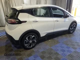 ✅ 2023 Chevrolet Bolt EV 2LT • VIN: 1G1FX6S05P4185793 • Lot: 69108564. Wystawiony na Copart z przebiegiem 11 895 mil. Bezpłatny archiwum sprzedaży aukcyjnych z USA i szczegółowy raport historii pojazdu na DreamBid. Zdjęcie 3.