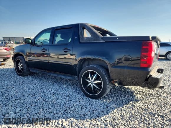✅ 2007 Chevrolet Avalanche 2LT • VIN: 3GNFK12317G123014 • Lot: 93551045. Listed on Copart with 206,296 mi. Free auction sales archive from the USA and detailed vehicle history report at DreamBid. Image 2.