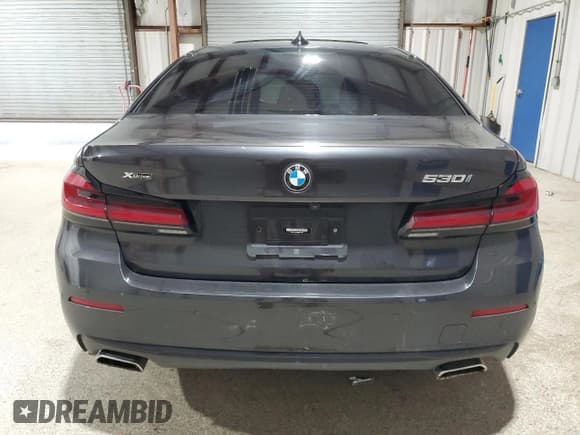 ✅ 2022 BMW 5 Series 530i xDrive • VIN: WBA13BJ08NWX74181 • Лот: 86521985. Опубликован ранее на Copart с пробегом 63 743 миль. Бесплатный доступ к архиву аукционных продаж из США и подробный отчёт об истории автомобиля на DreamBid. Изображение 6.