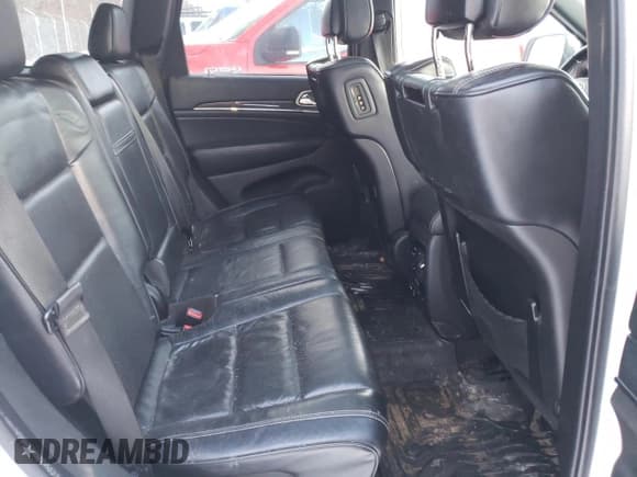 ✅ 2015 Jeep Grand Cherokee Overland • VIN: 1C4RJFCM0FC782670 • Lot: 45051815. Listed on Copart with 108,094 mi. Free auction sales archive from the USA and detailed vehicle history report at DreamBid. Image 11.