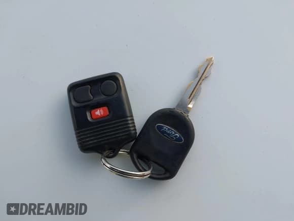 ✅ 2002 Ford Explorer Sport XLS • VIN: 1FMZU70E82UC67765 • Лот: 43651244. Опубликован ранее на IAAI с пробегом 210 088 миль. Бесплатный доступ к архиву аукционных продаж из США и подробный отчёт об истории автомобиля на DreamBid. Изображение 11.