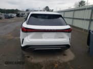 ✅ 2023 Lexus RX 350 • VIN: 2T2BAMBA8PC016445 • Lot: 89324395. Wystawiony na Copart z przebiegiem 10 154 mil. Bezpłatny archiwum sprzedaży aukcyjnych z USA i szczegółowy raport historii pojazdu na DreamBid. Zdjęcie 6.