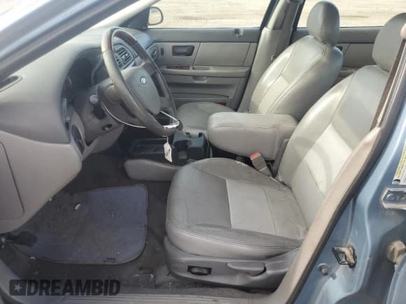 ✅ 2005 Ford Taurus SEL • VIN: 1FAHP56S55A254816 • Lot: 66718775. Listed on Copart with 260,240 mi. Free auction sales archive from the USA and detailed vehicle history report at DreamBid. Image 7.
