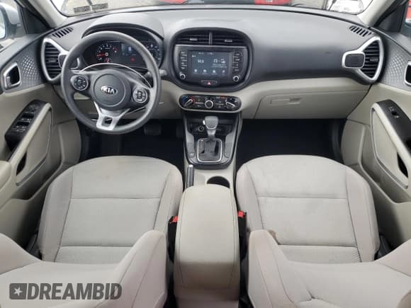 ✅ 2021 Kia Soul LX • VIN: KNDJ23AU6M7758486 • Lot: 82438685. Listed on Copart with 36,183 mi. Free auction sales archive from the USA and detailed vehicle history report at DreamBid. Image 8.