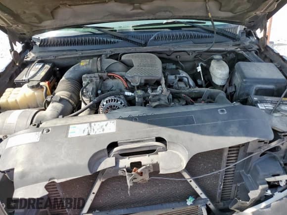 ✅ 2006 Chevrolet Silverado 2500HD LT1 • VIN: 1GCHC23216F119426 • Lot: 59610945. Wystawiony na Copart z przebiegiem 219 581 mil. Bezpłatny archiwum sprzedaży aukcyjnych z USA i szczegółowy raport historii pojazdu na DreamBid. Zdjęcie 11.