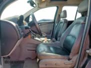 ✅ 2006 Saturn VUE • VIN: 5GZCZ53476S810168 • Lot: 53257285. Wystawiony na Copart z przebiegiem 182 069 mil. Bezpłatny archiwum sprzedaży aukcyjnych z USA i szczegółowy raport historii pojazdu na DreamBid. Zdjęcie 7.