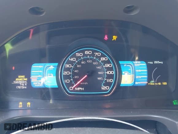 ✅ 2011 Ford Fusion Hybrid • VIN: 3FADP0L37BR335624 • Lot: 43479762. Listed on IAAI with 102,058 mi. Free auction sales archive from the USA and detailed vehicle history report at DreamBid. Image 7.