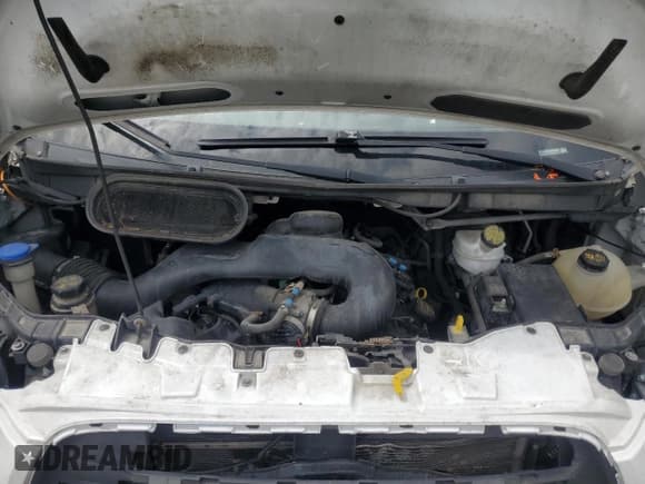 ✅ 2018 Ford Transit • VIN: 1FTBW2CM7JKA13948 • Lot: 64656735. Wystawiony na Copart z przebiegiem 203 847 mil. Bezpłatny archiwum sprzedaży aukcyjnych z USA i szczegółowy raport historii pojazdu na DreamBid. Zdjęcie 12.