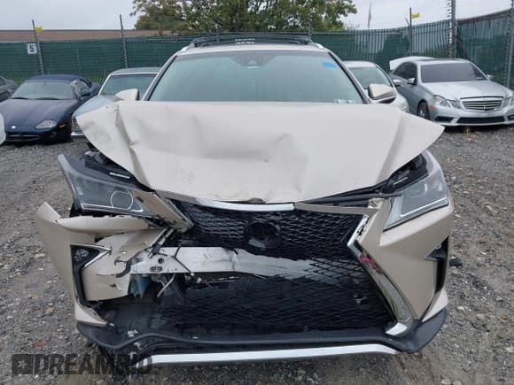 ✅ 2017 Lexus RX 450h • VIN: 2T2BGMCA2HC013703 • Лот: 43201412. Опубликован ранее на IAAI с пробегом 139 161 миль. Бесплатный доступ к архиву аукционных продаж из США и подробный отчёт об истории автомобиля на DreamBid. Изображение 12.
