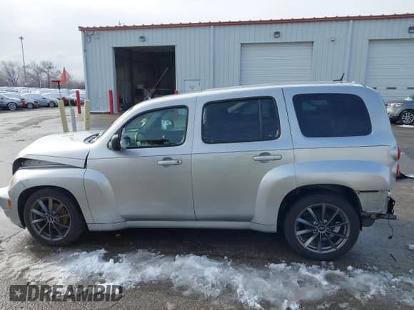 ✅ 2009 Chevrolet HHR LS • VIN: 3GNCA13B59S569663 • Lot: 41848088. Wystawiony na IAAI z przebiegiem 54 924 mil. Bezpłatny archiwum sprzedaży aukcyjnych z USA i szczegółowy raport historii pojazdu na DreamBid. Zdjęcie 15.