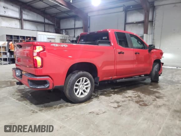✅ 2020 Chevrolet Silverado 1500 RST • VIN: 1GCRYEED3LZ310989 • Lot: 57786245. Listed on Copart with 35,343 mi. Free auction sales archive from the USA and detailed vehicle history report at DreamBid. Image 3.