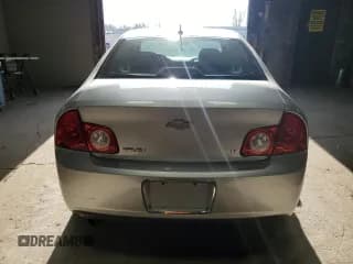 ✅ 2009 Chevrolet Malibu 1LT • VIN: 1G1ZH57B894262612 • Lot: 82481864. Listed on Copart with 104,805 mi. Free auction sales archive from the USA and detailed vehicle history report at DreamBid. Image 6.